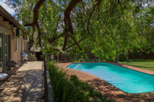 The Swimming pool at Park Living Guesthouse